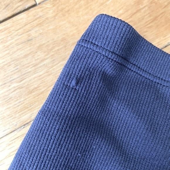 dynamite Cropped Long Sleeve Ribbed Stretch Top Size Small - Picture 7 of 9